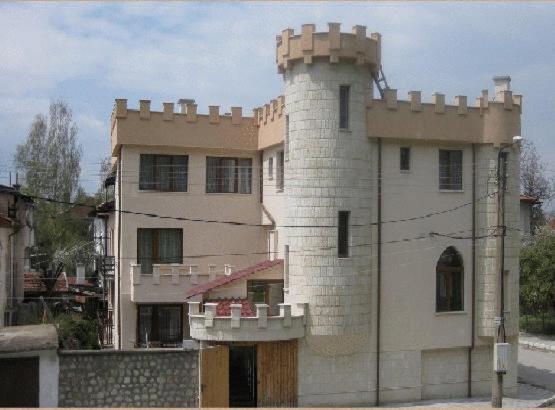 The Castle Hotel Samokov Exterior photo
