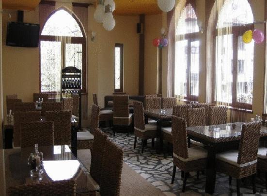 The Castle Hotel Samokov Exterior photo